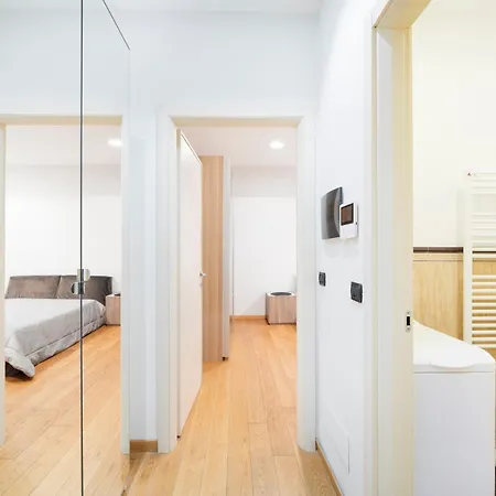 アパート Sofisticata Esclusiva - Autentica ミラノ